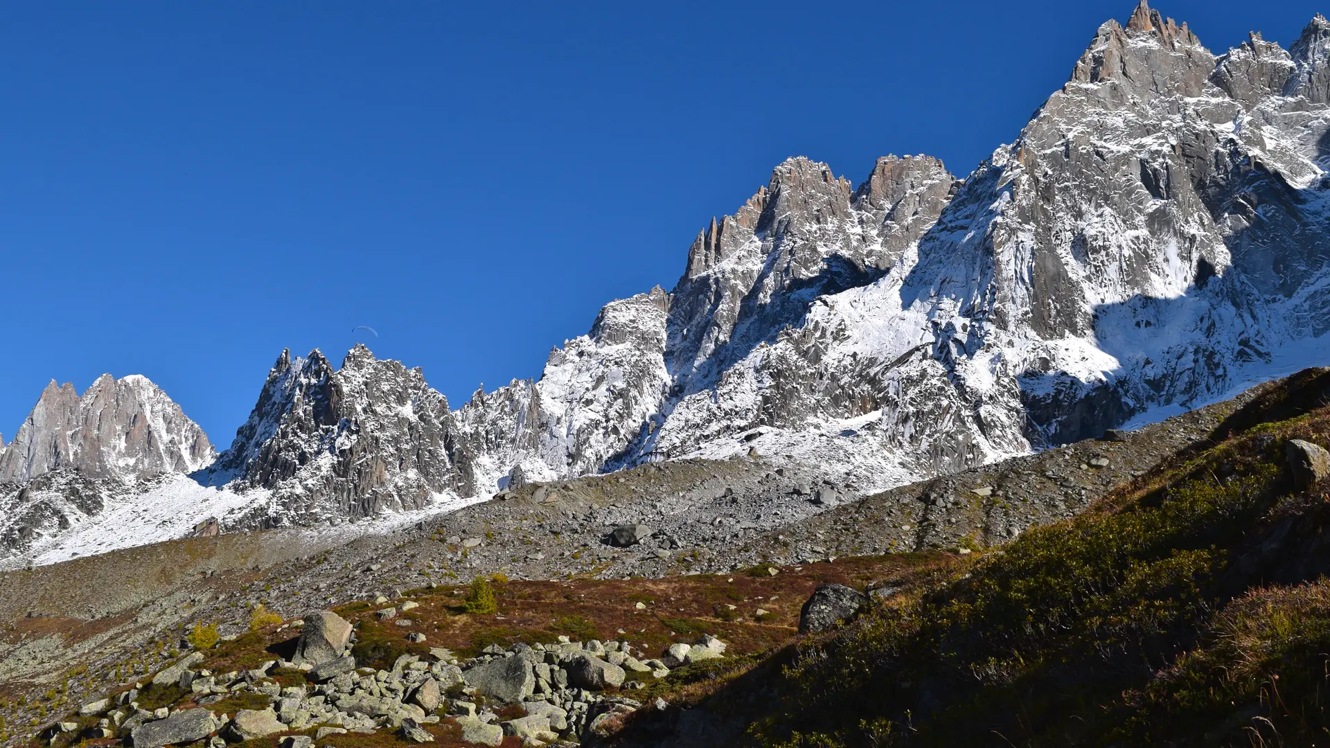 Vue sur les aiguilles de chamonix