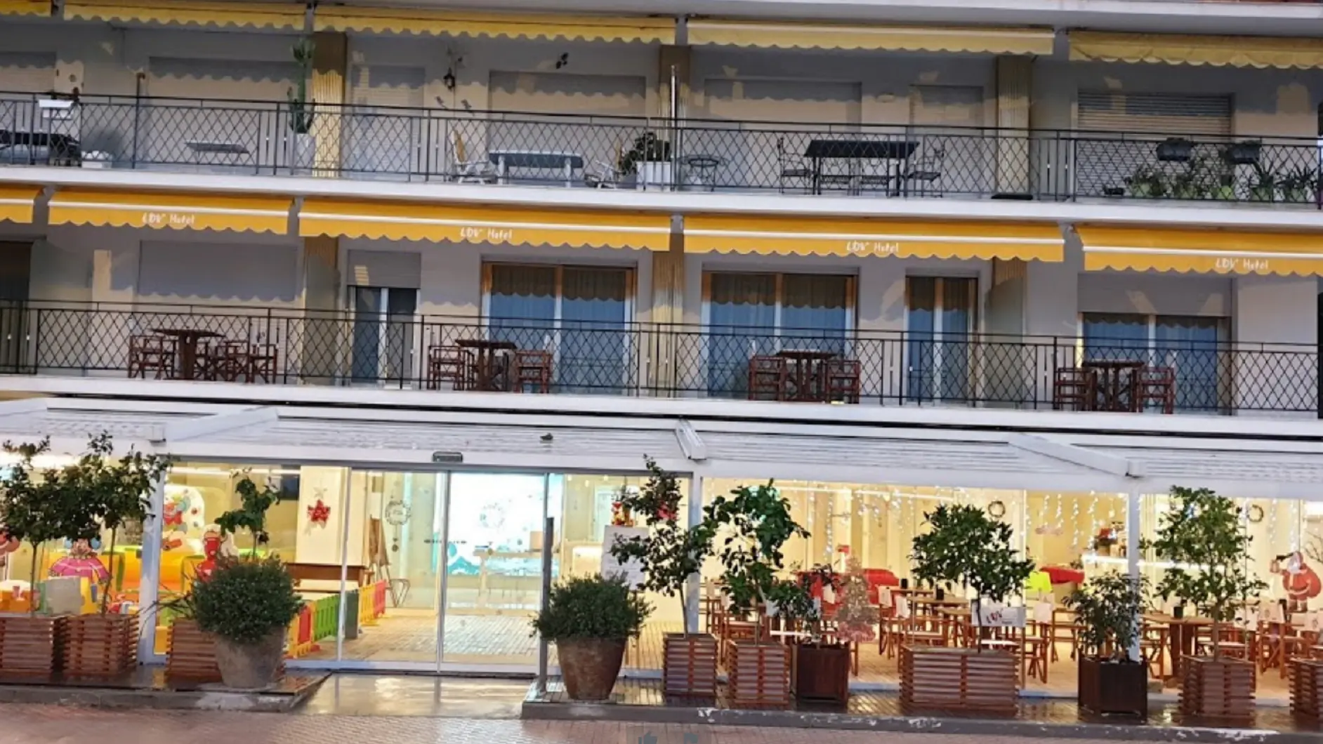 Façade de l'hôtel