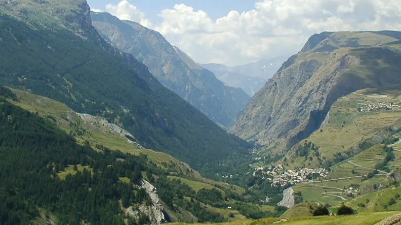 Vue sur la vallée de la Haute Romanche