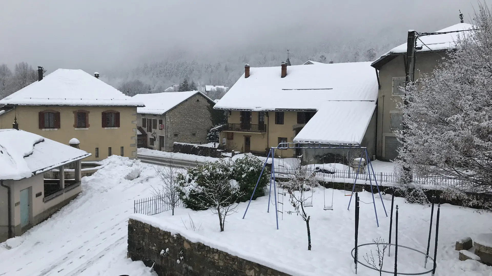 Gîte L'Ain t'y piques