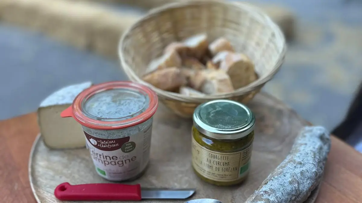 Assiette terrine, fromage, charcuterie