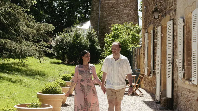 Week-end romantique au Domaine ForRest, séjour insolite au vert dans une chambre d’hôte de charme dans le Roannais
