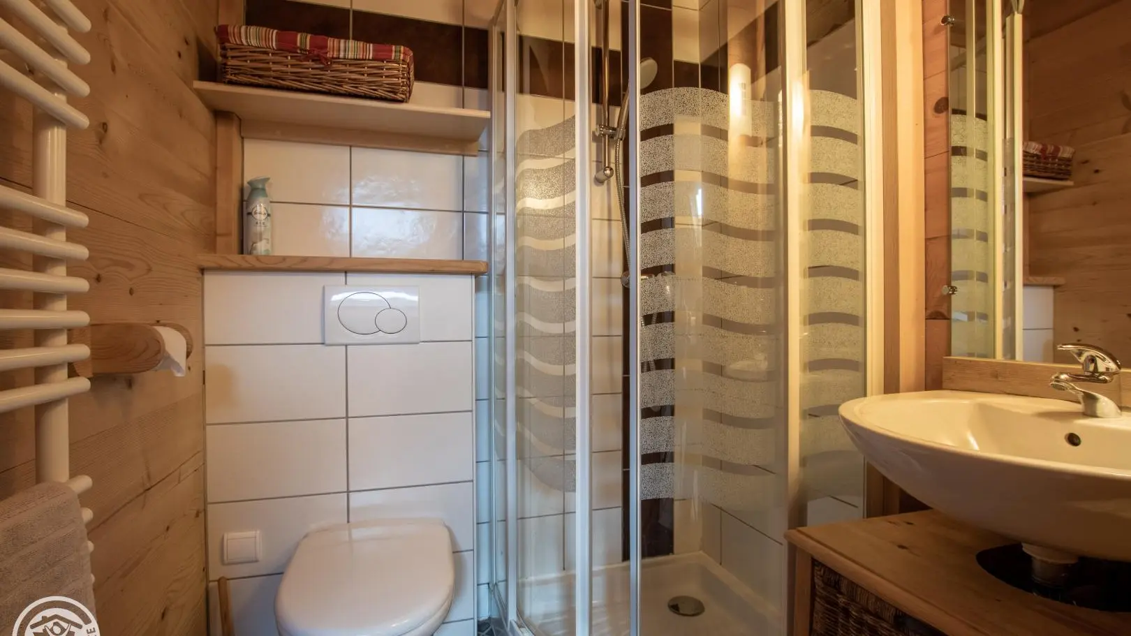 Salle d'eau de l'étage