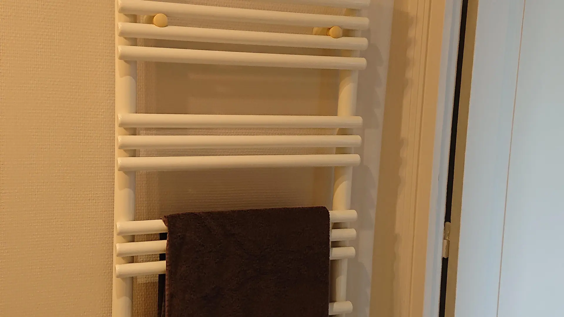 salle d'eau / sèche serviettes