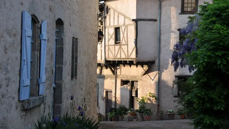 Ruelle du village