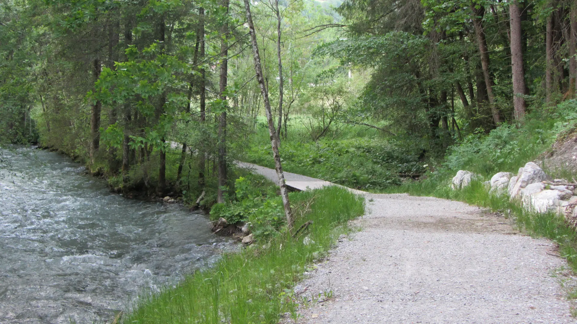 Sentier des bords de Dranse (passage à Abondance)