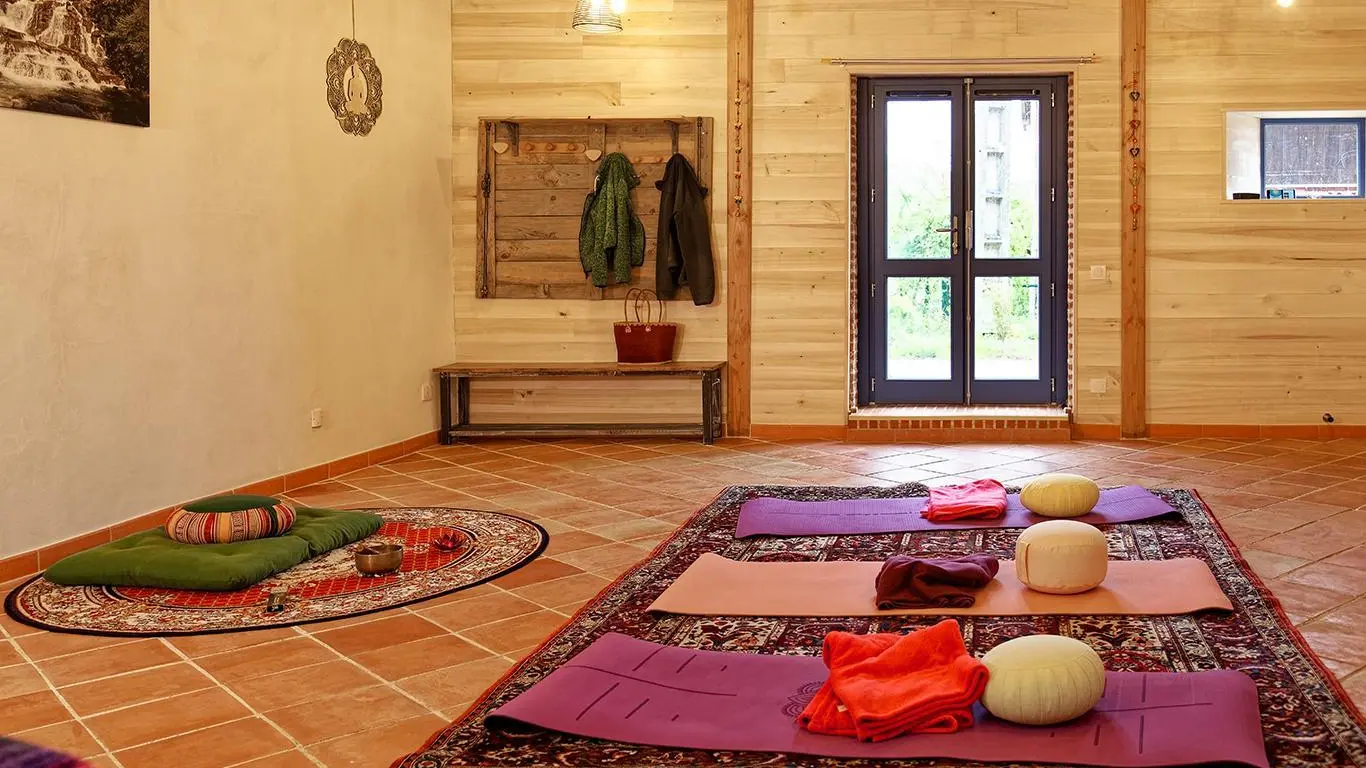 En option payante & réservation auprès du propriétaire : salle d'activité attenante et accessible du gîte.
©?R.MOISSONNIER