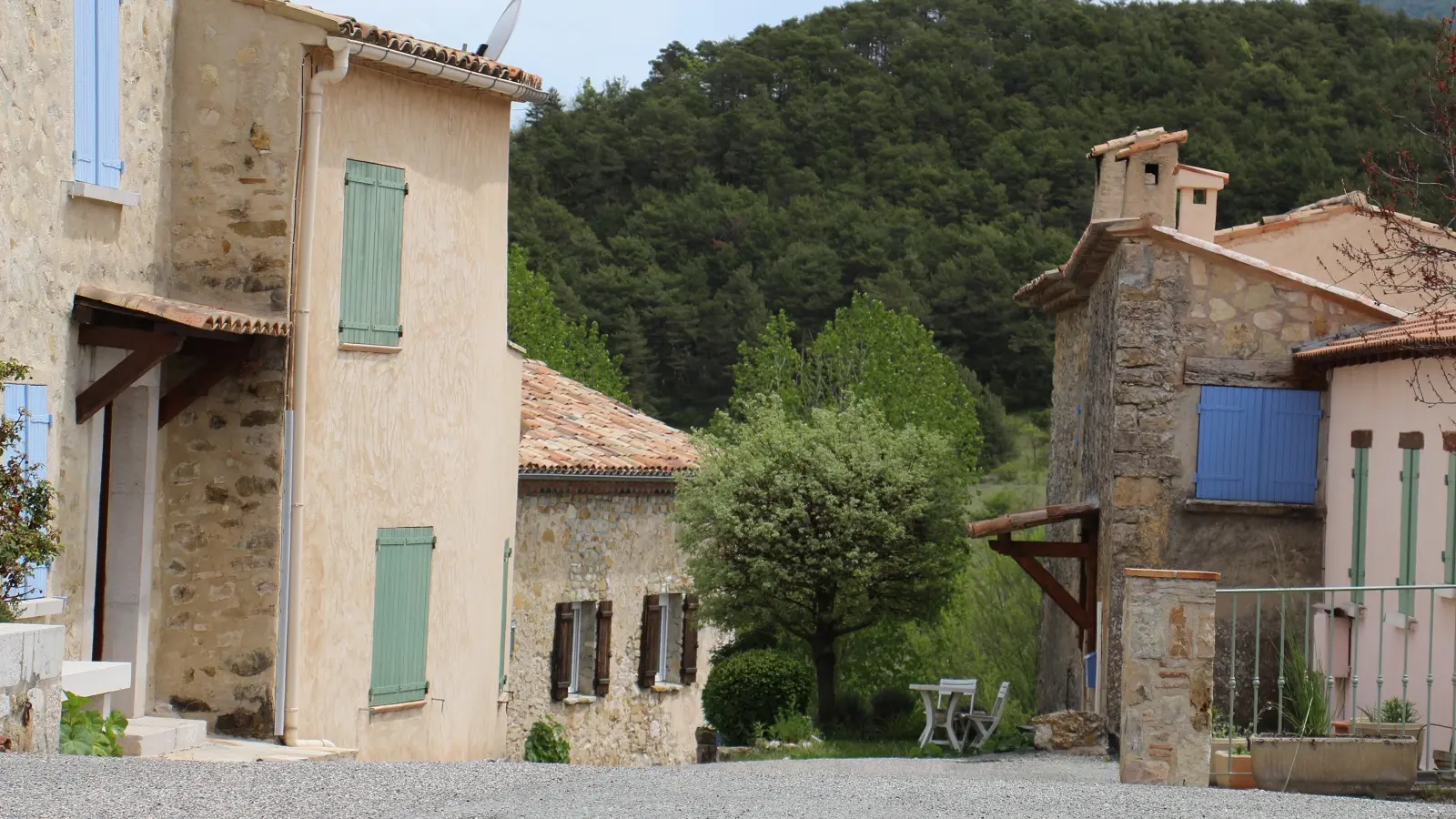 Intérieur du village