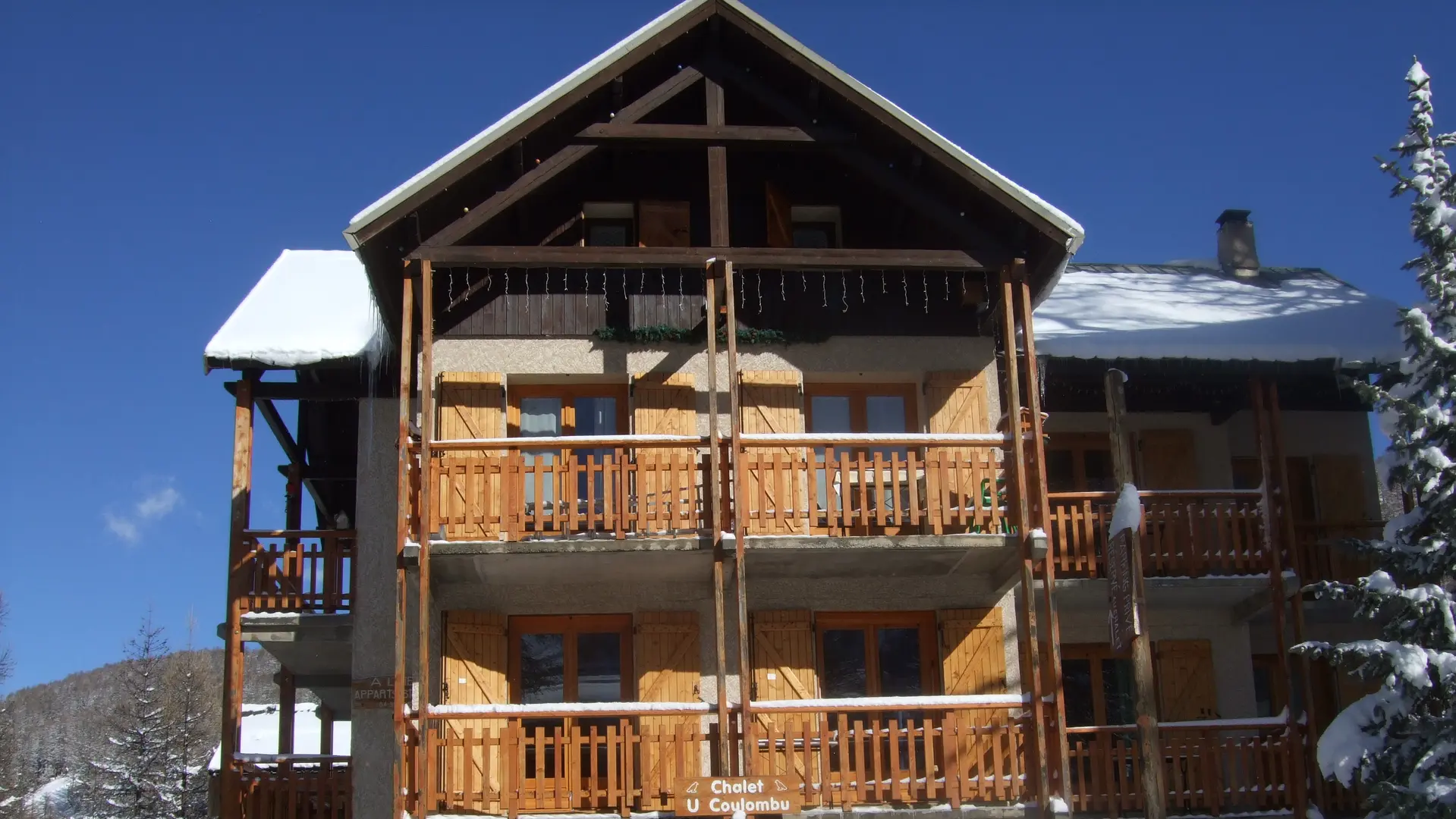 Chalet U Coulombu
