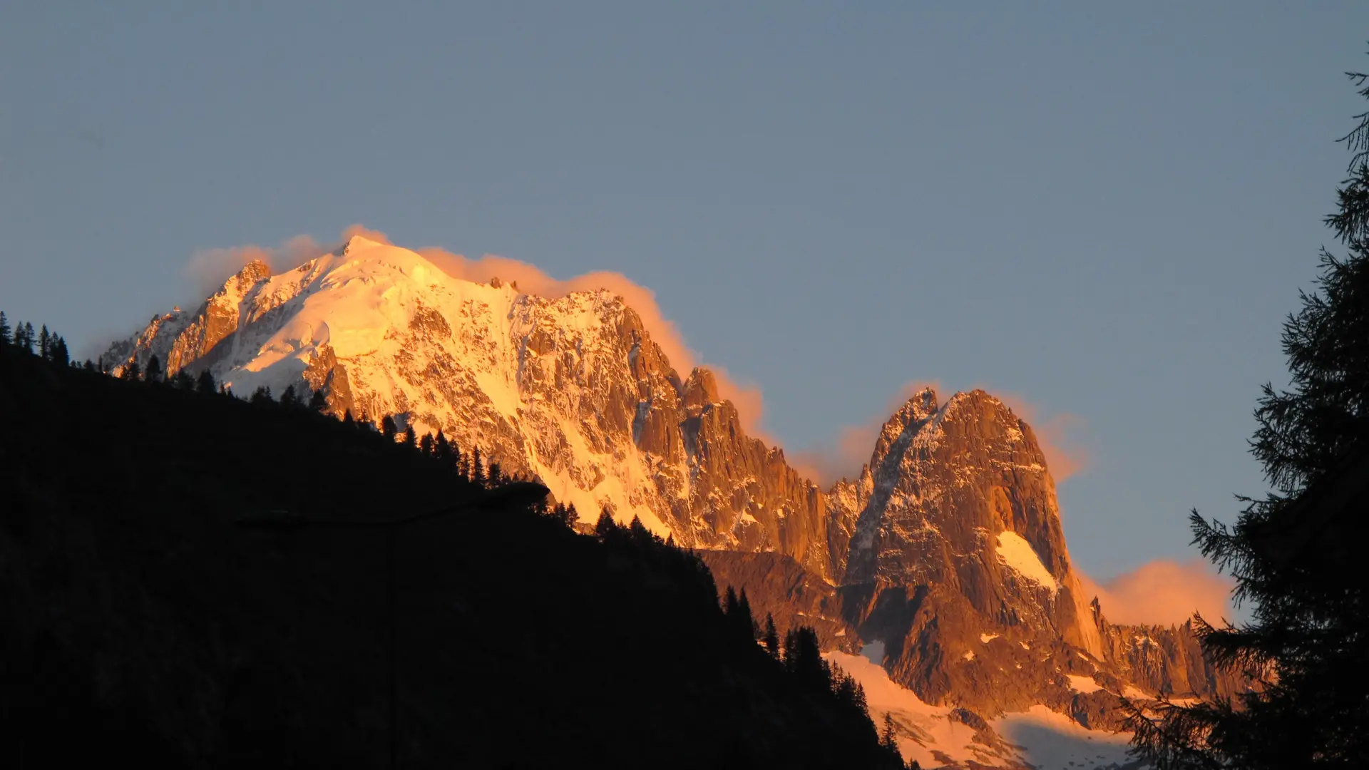 l'Aiguille Verte et les Drus