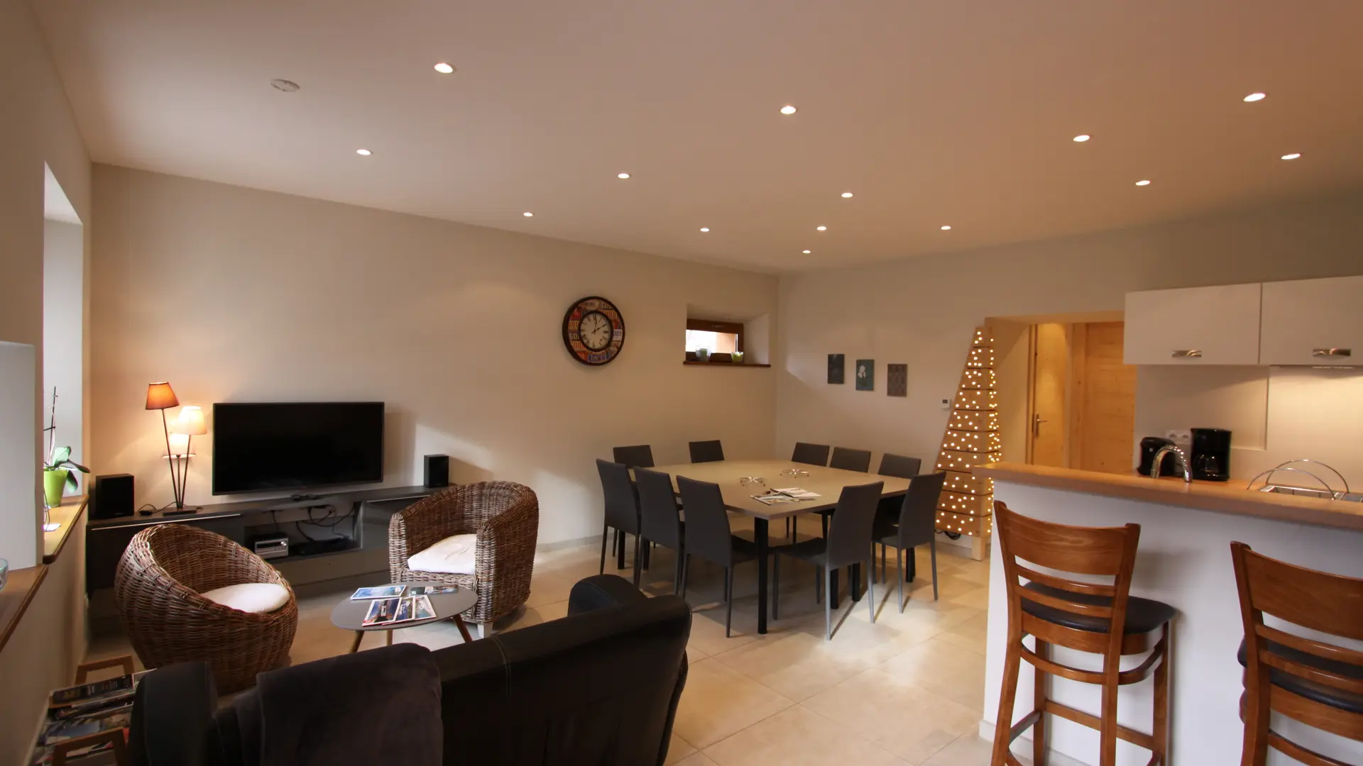 Salle à manger et salon