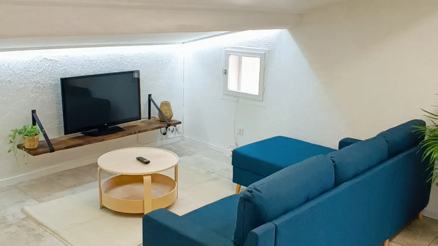 Salon canapé télé