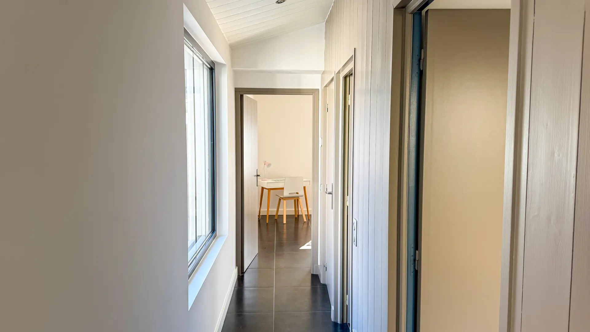 Corridor