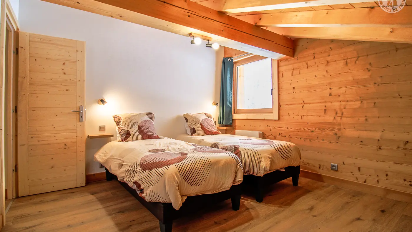 73G132341 - CHALET BELLEVILLE - HAUTELUCE