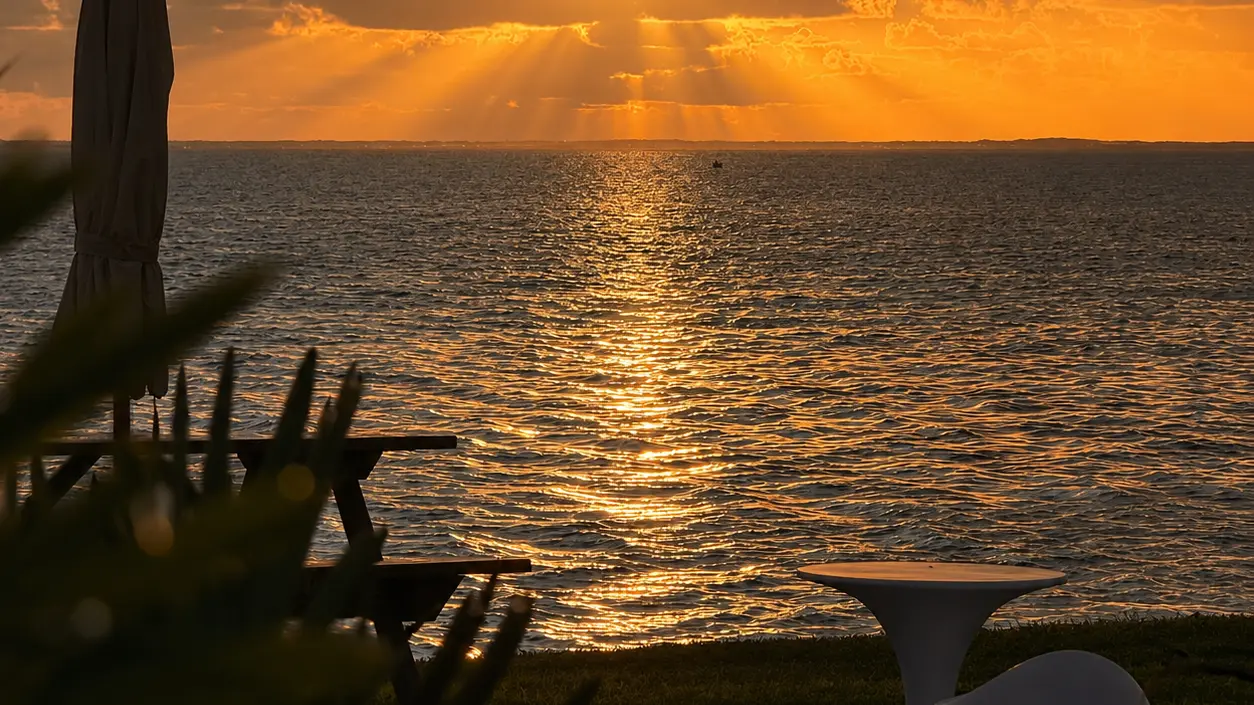 K.Vai Sunset Beach_Moorea-Maiao