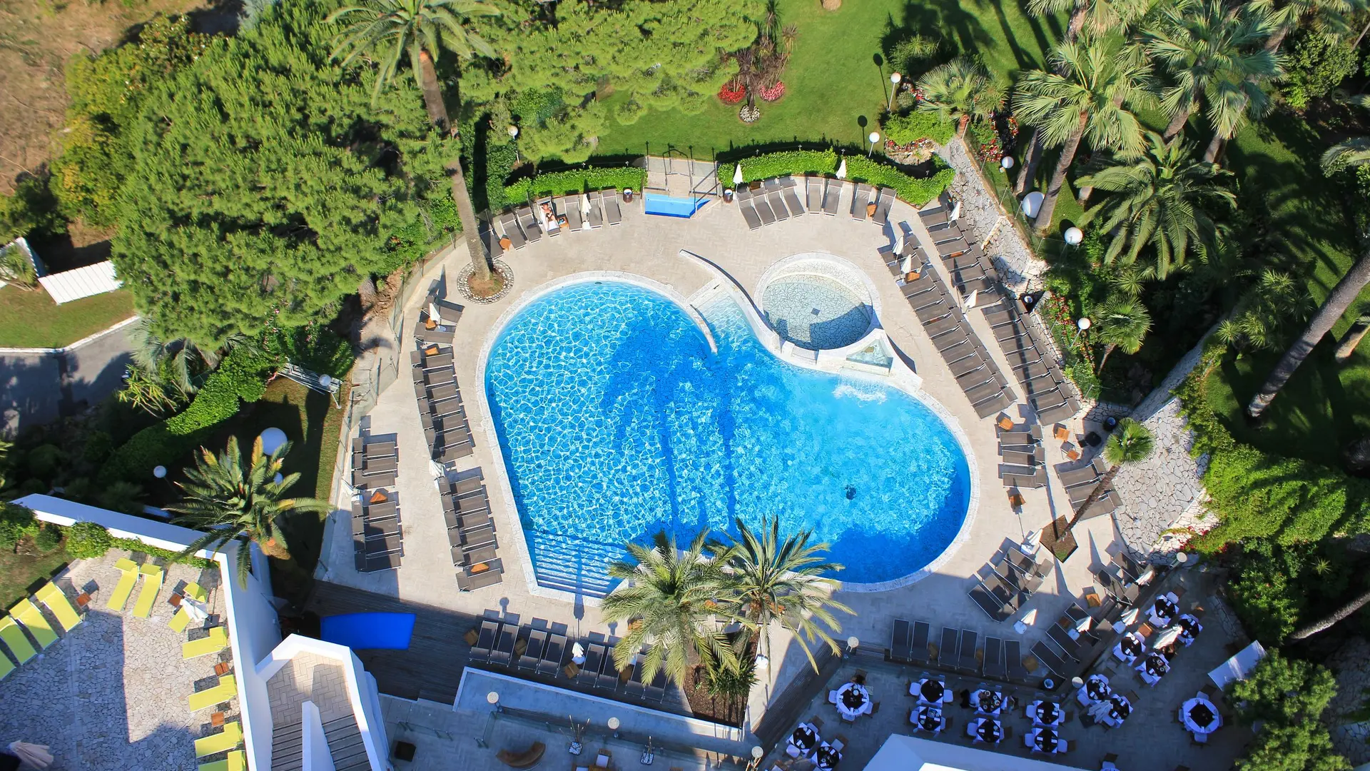 Piscine-Hôtel Cannes Montfleury