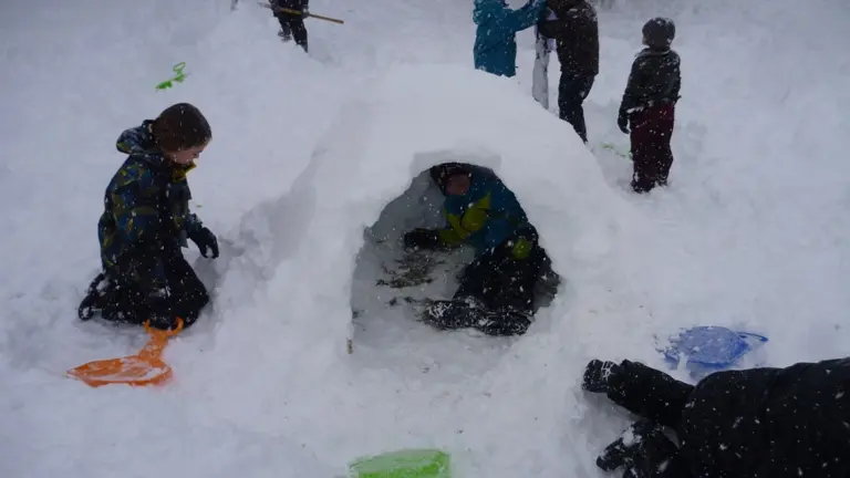 construction d'igloo