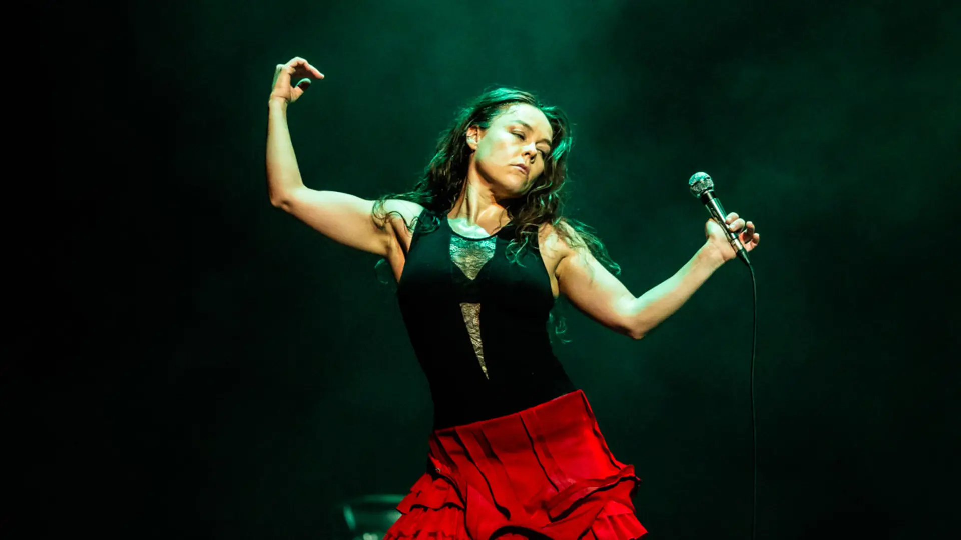 Rocío Molina - Calentamiento_Cannes