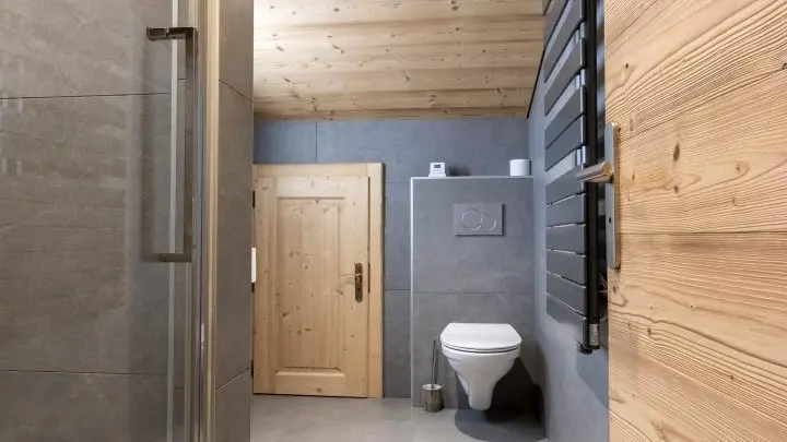 Salle d'eau/wc indépendante 2éme étage