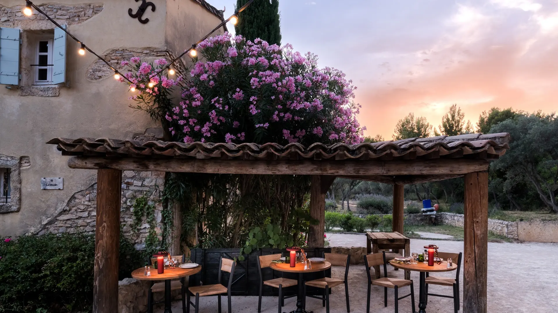 La Petite Guinguette - Les Petites Maisons Hameau des Baux à Paradou
