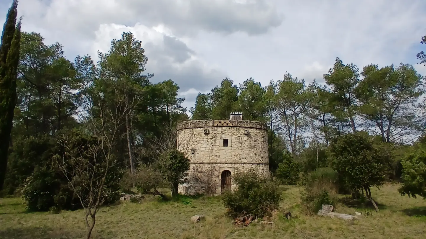 La Lèque_Saint-Rémy-de-Provence