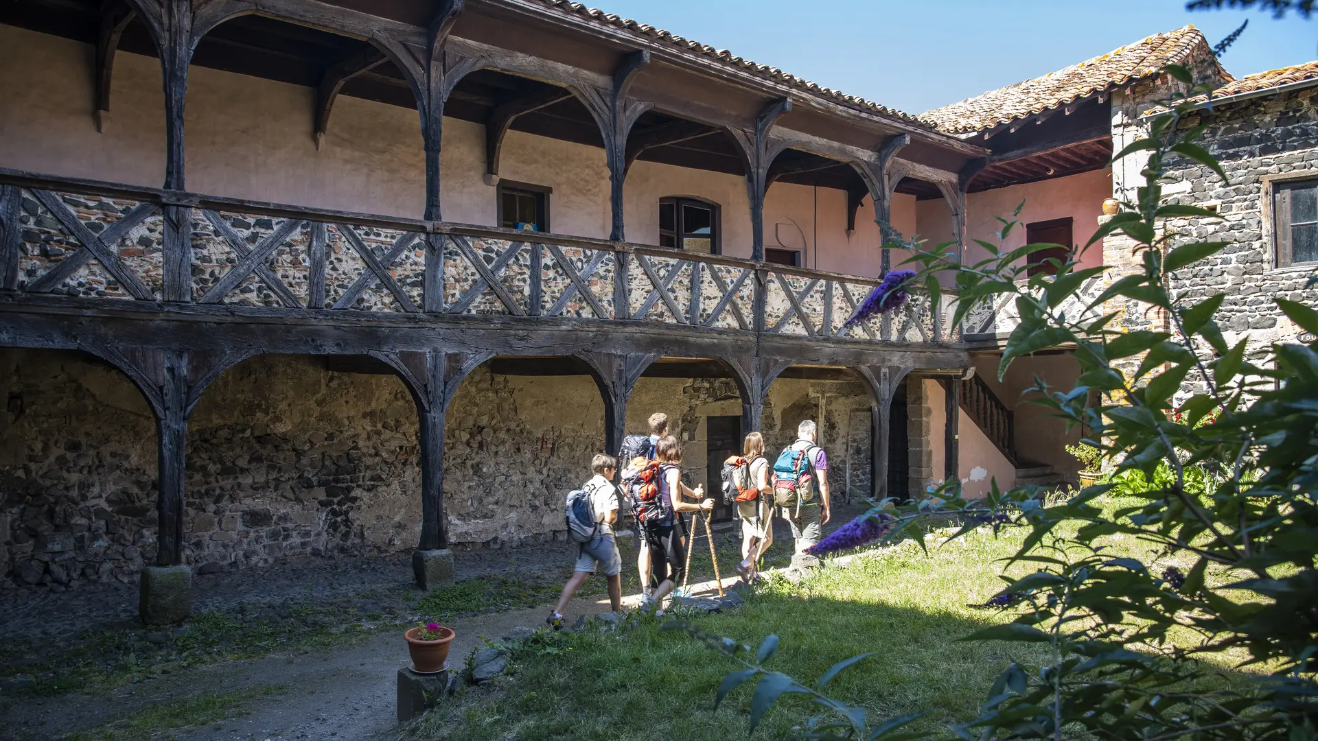 Prieuré de Montverdun