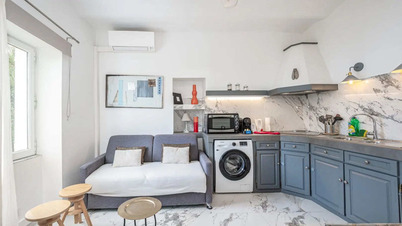 L'Amandier-Séjour/Cuisine-Mas d'Angeline-Beausoleil-Alpes-Maritimes