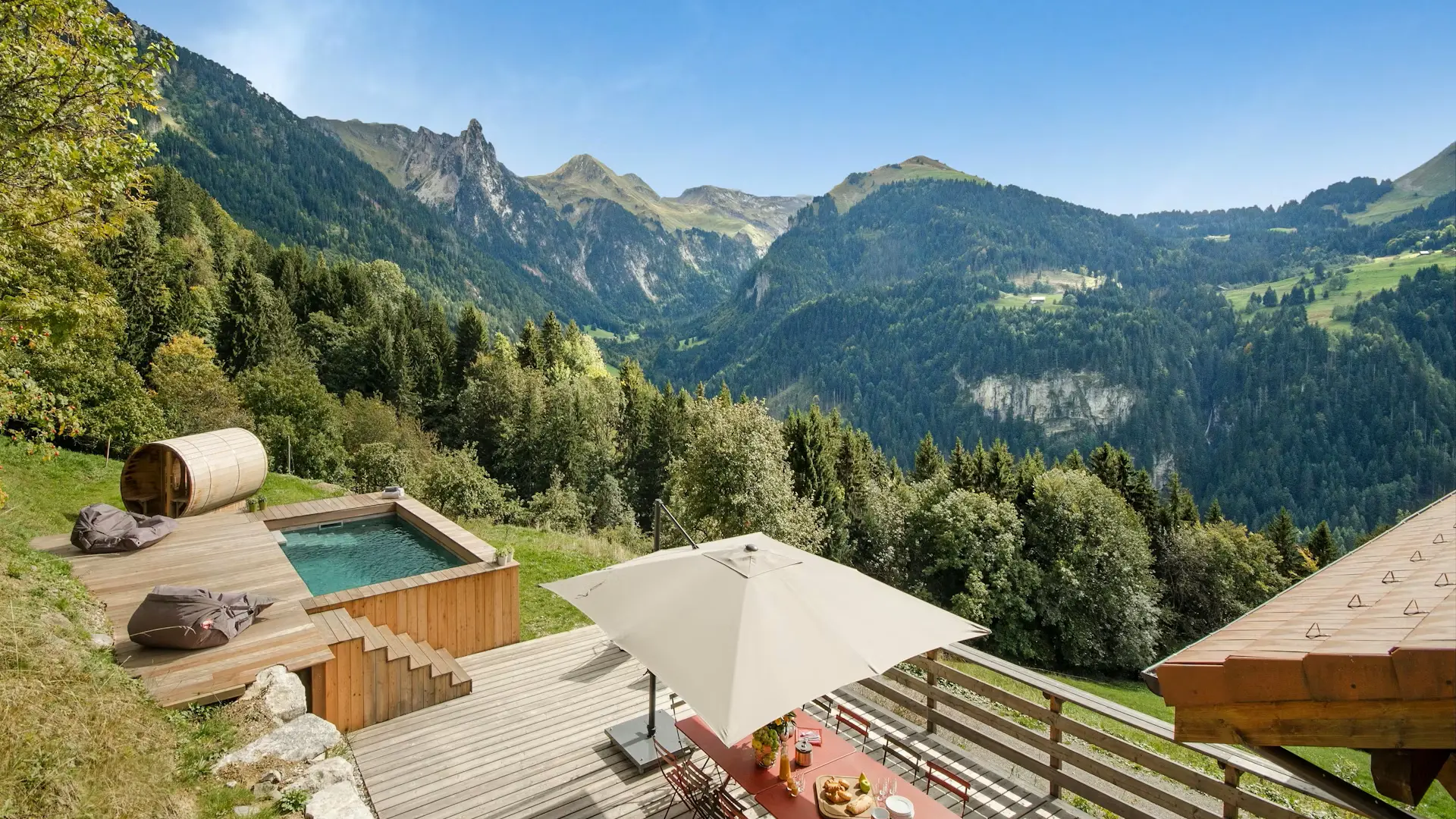 Chalet Manoe - OVO Network_Manigod