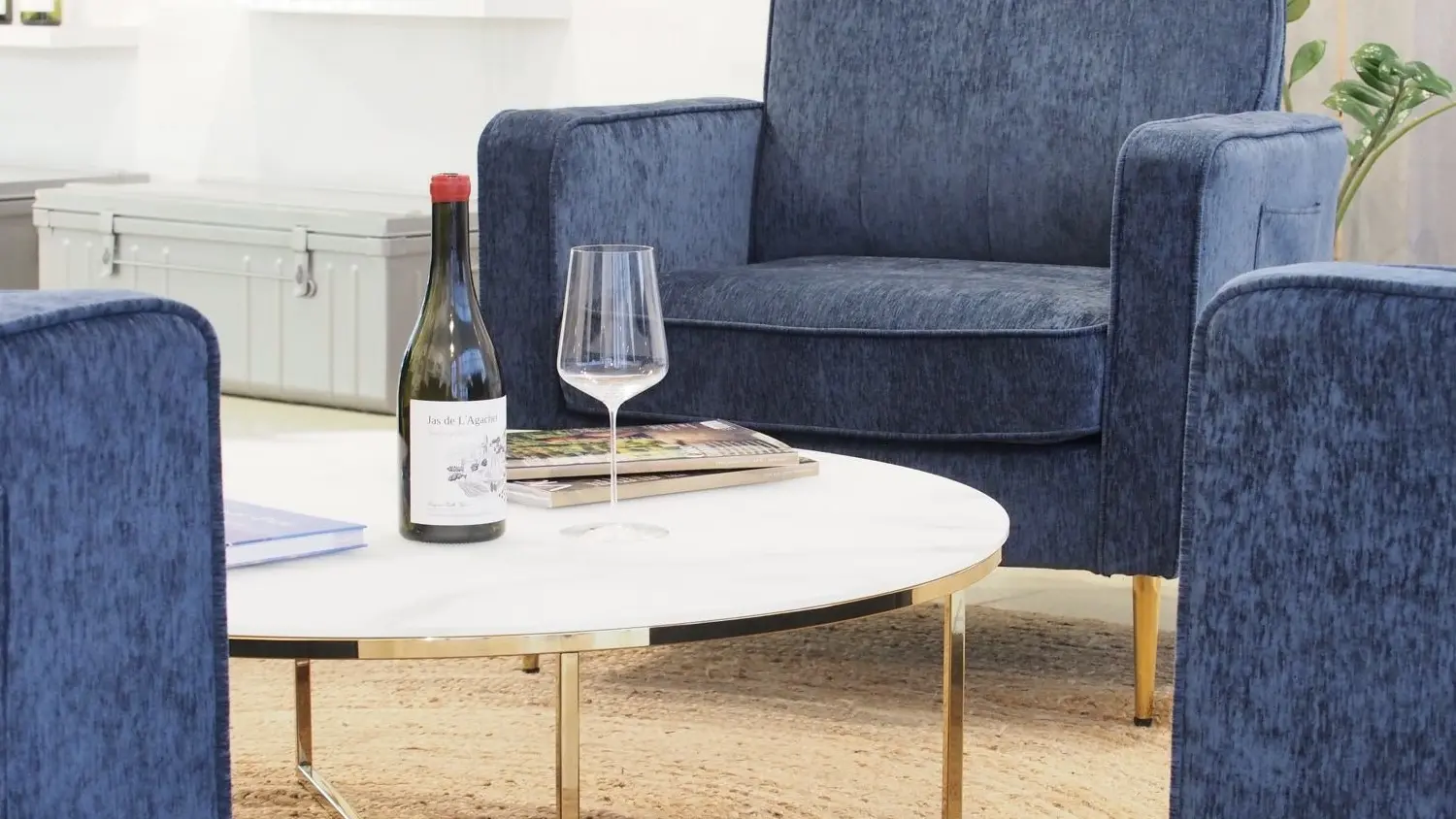 Le Panier des Chefs_L'Isle-sur-la-Sorgue salon bleu pour dégustation oenologie