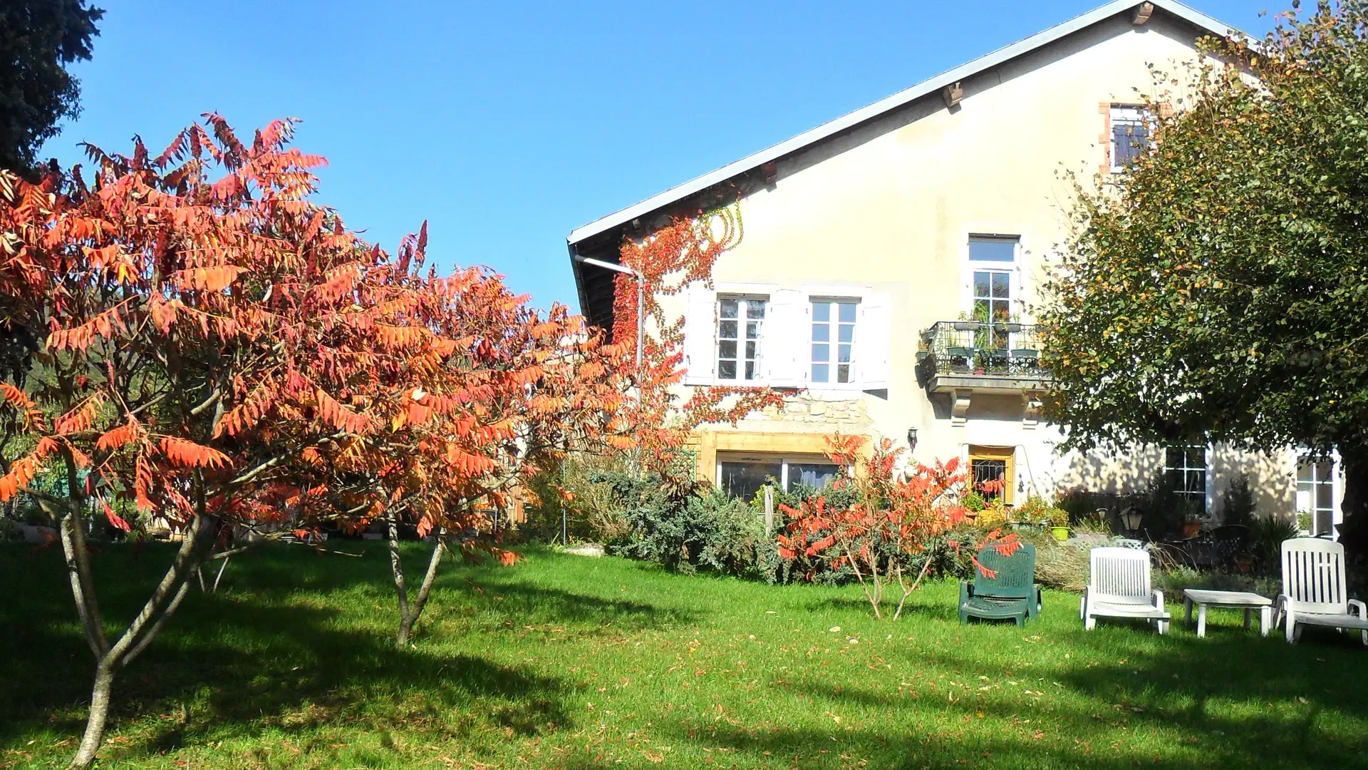 Petite maison Bourgeoise de 1832 de Jurassienne