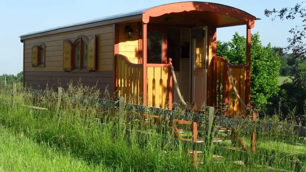 La roulotte au coeur de la nature