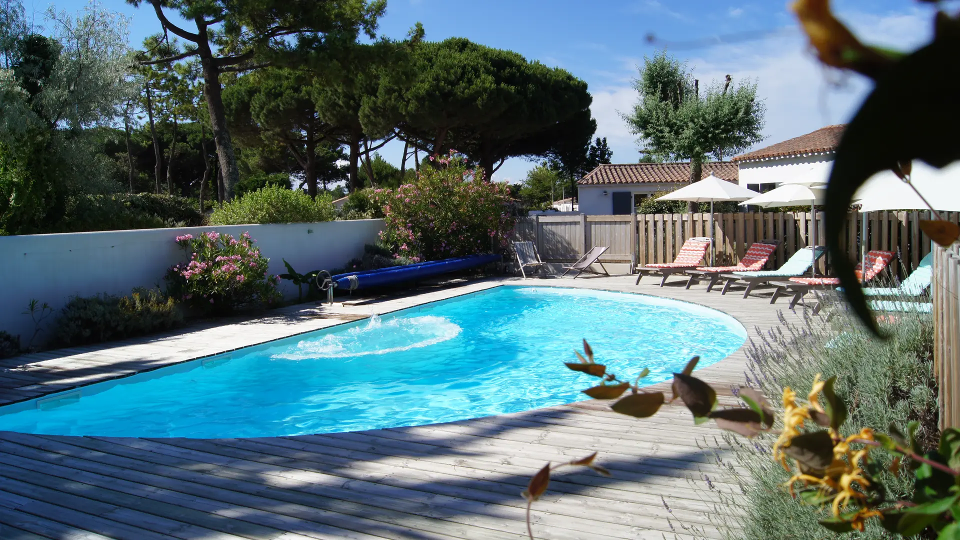 La Villa swimming pool