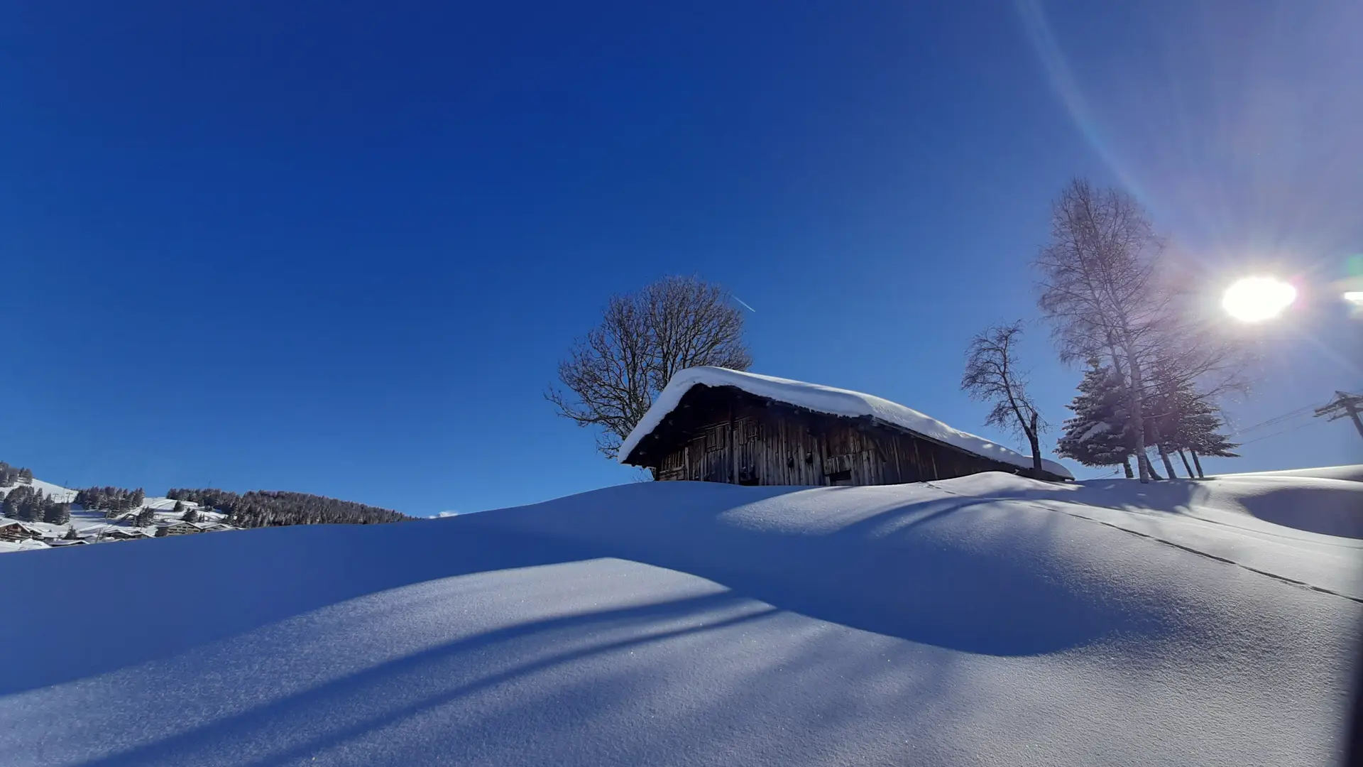 Découverte des chalets en raquettes