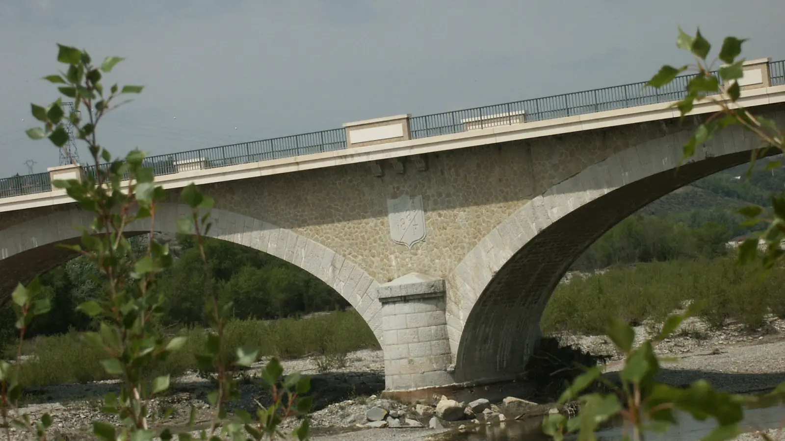 Plaque du pont de la Durance