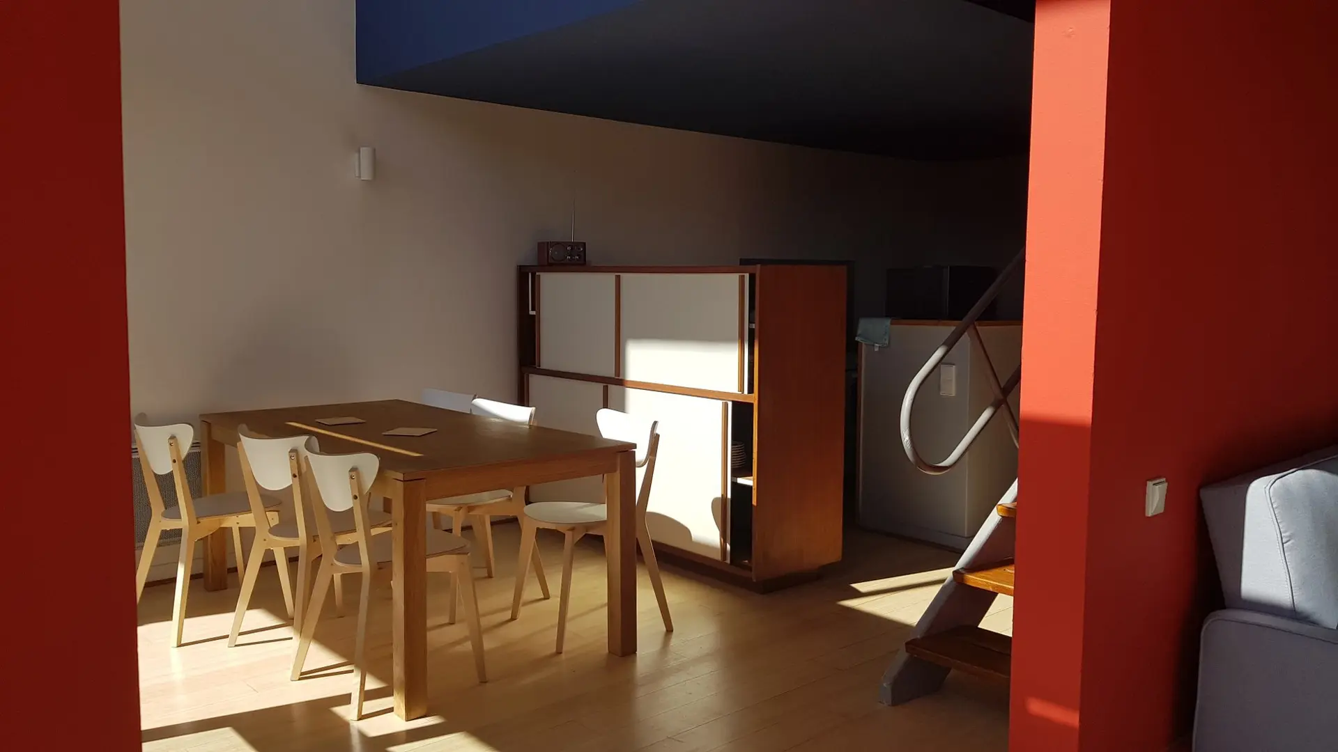 Salle à Manger et Cuisine