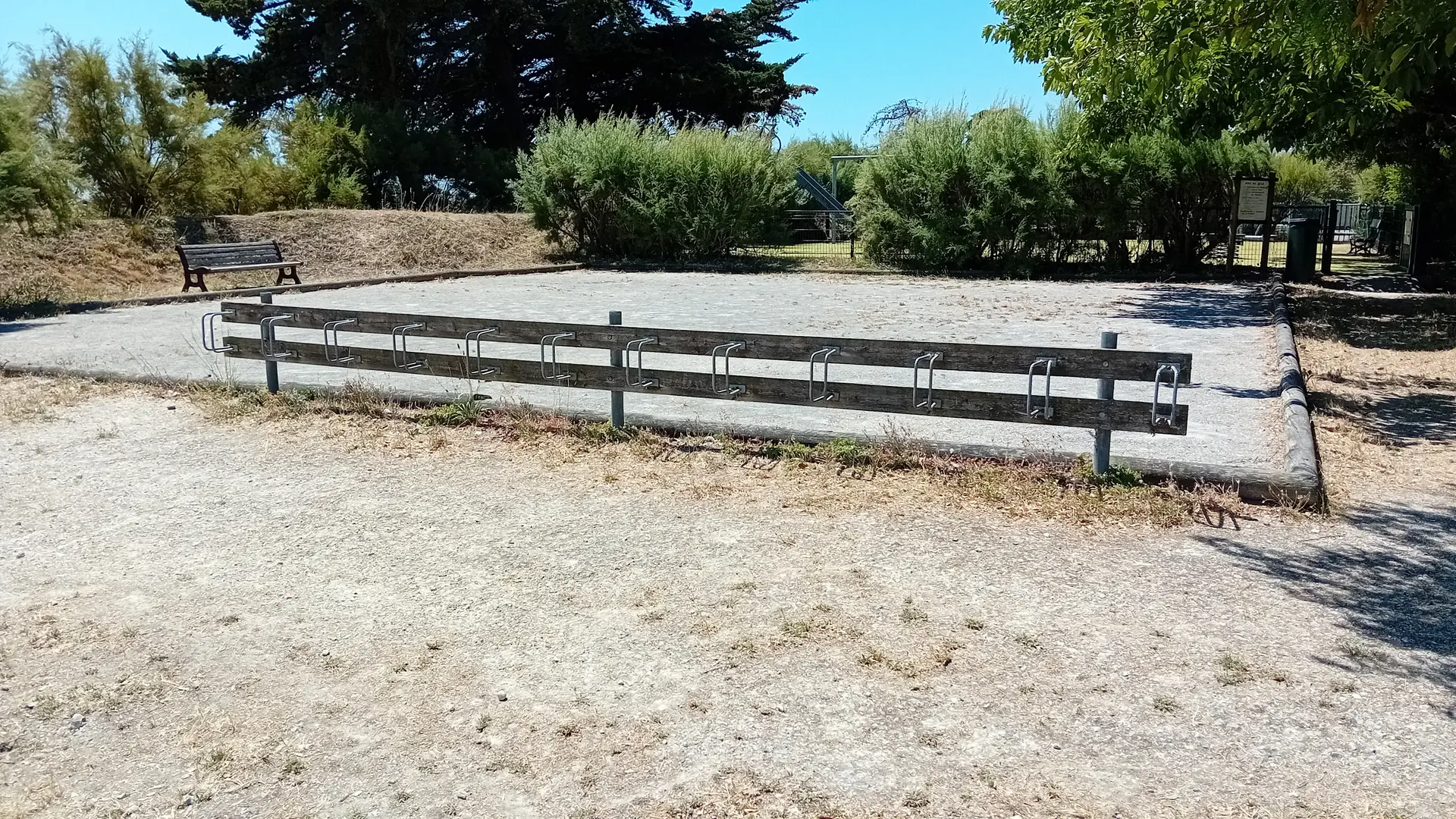 Fahrradparkplatz - In der Nähe der Spiele