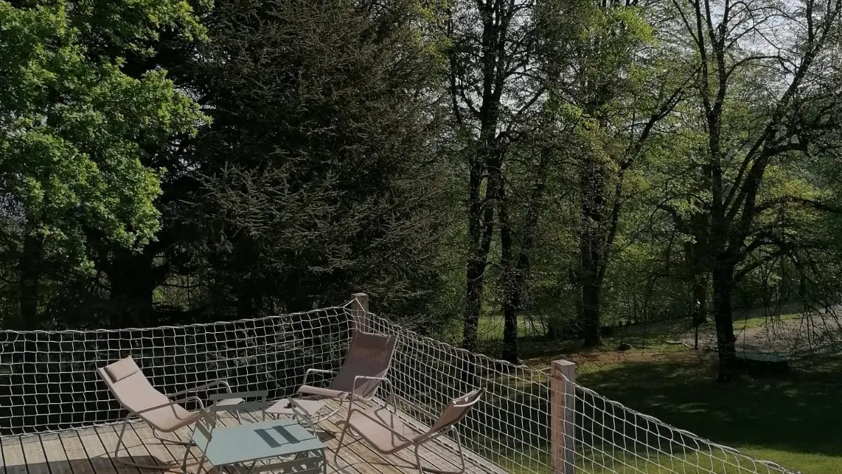 Cabane étoilée et son spa