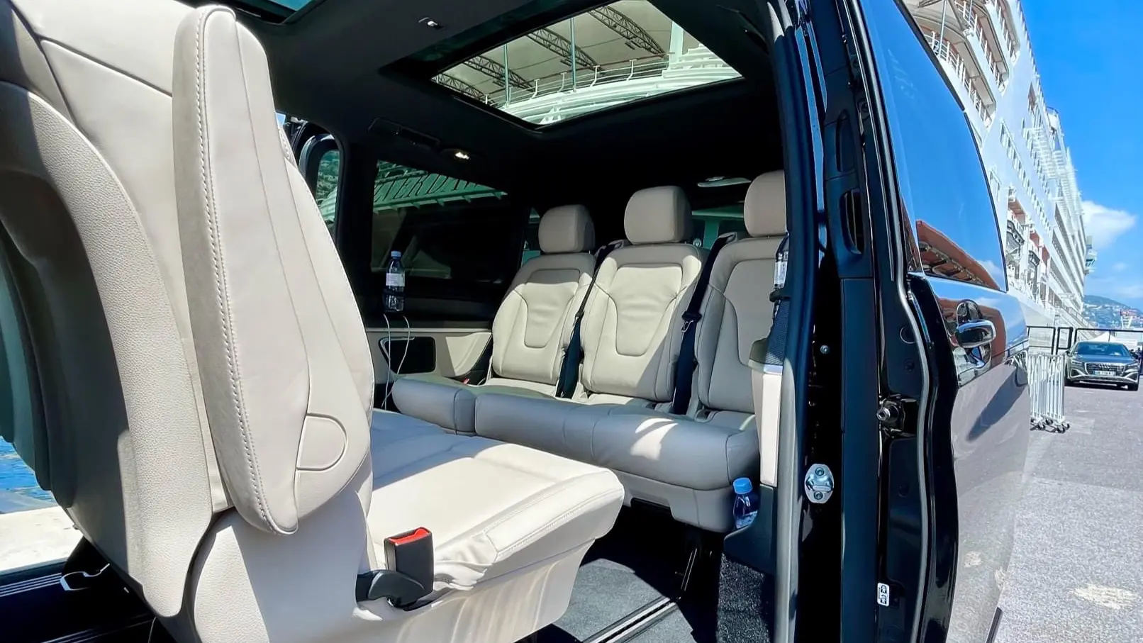 VIP Mercedes Minivan