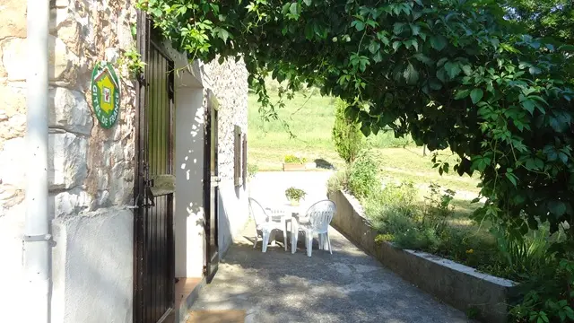 Terrasse du gîte des Chaillans