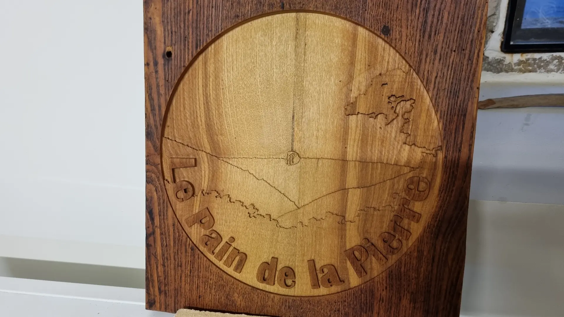 logo