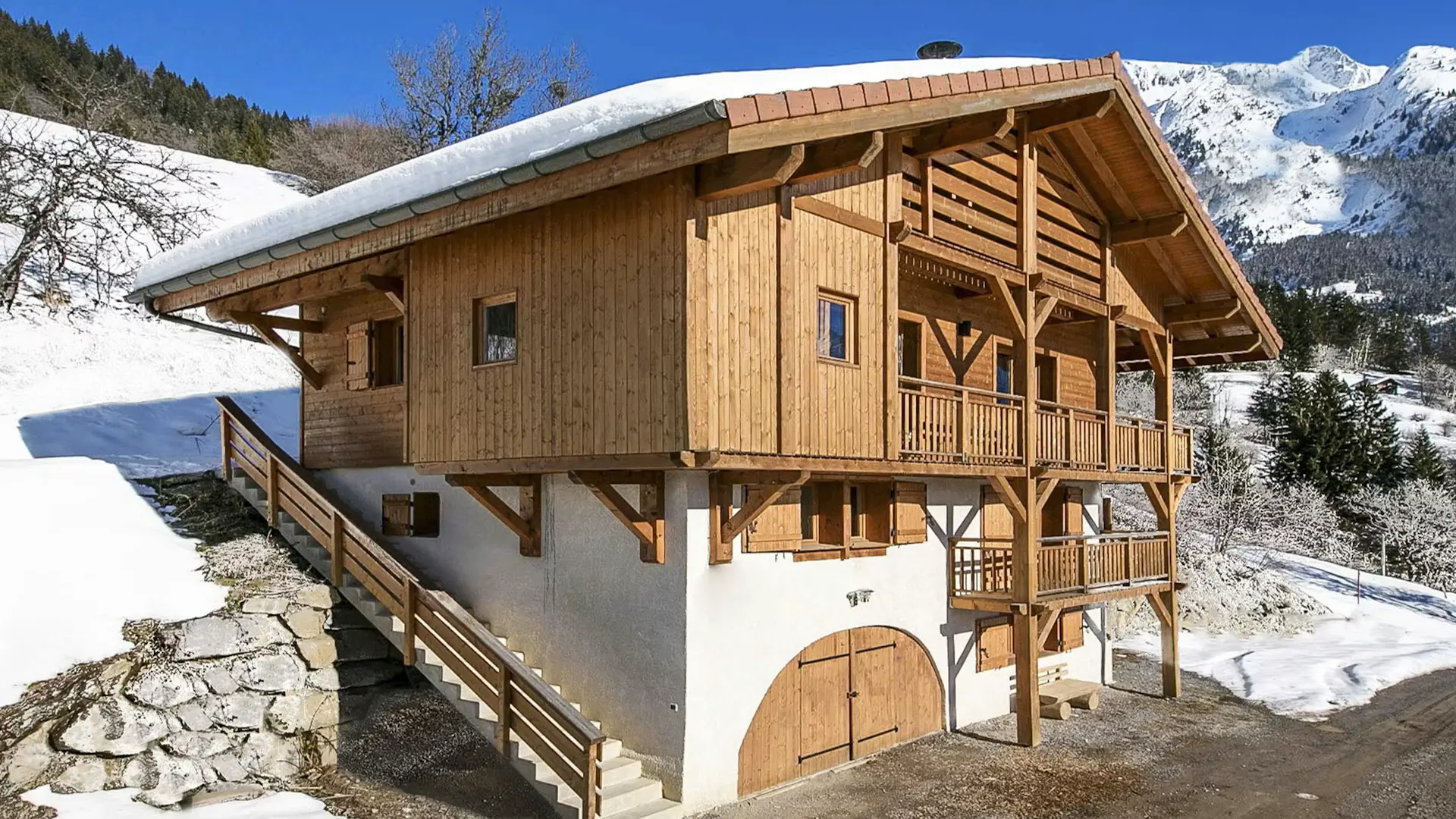 Chalet Manoe - OVO Network_Manigod