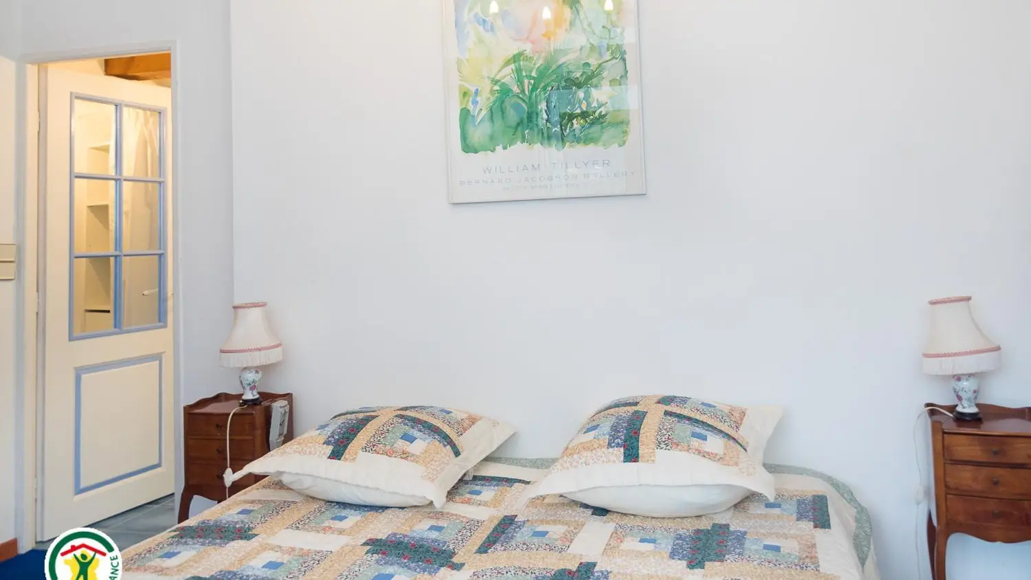 Chambre 3 : Suite 2 avec sanitaires privatifs : s.d'eau-wc. literie modulable 2x80x190 ou 1 lit 160x190