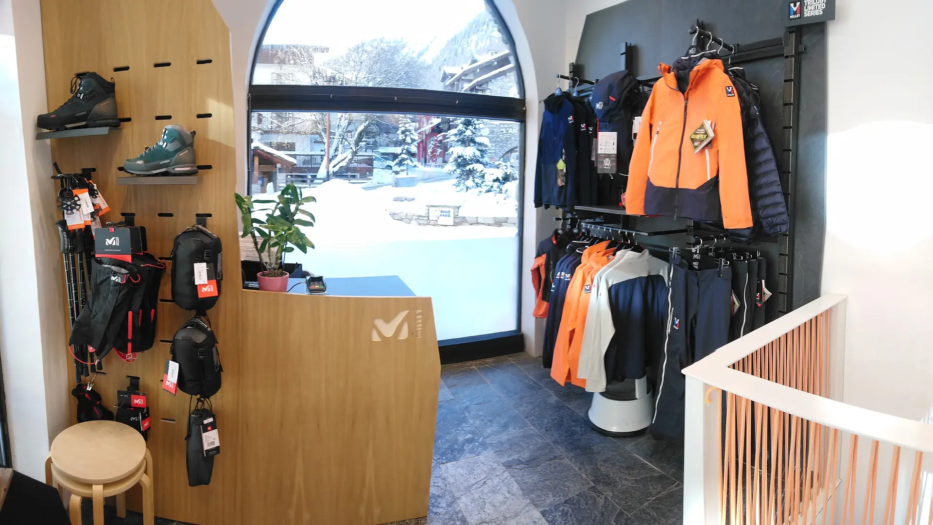 Boutique intérieur_Millet Expert Shop