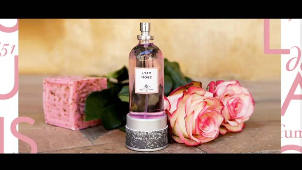 Parfumeur L'eau de Cassis