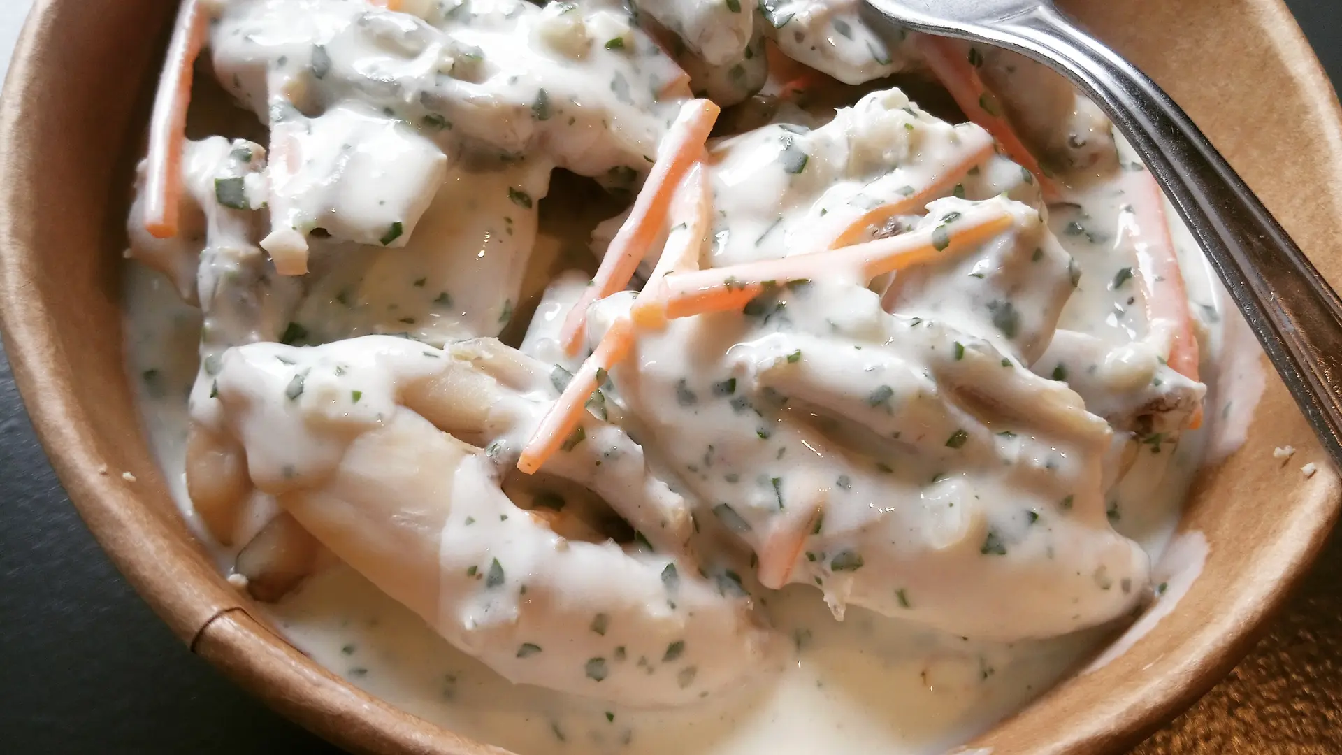 Grenouilles à la crème