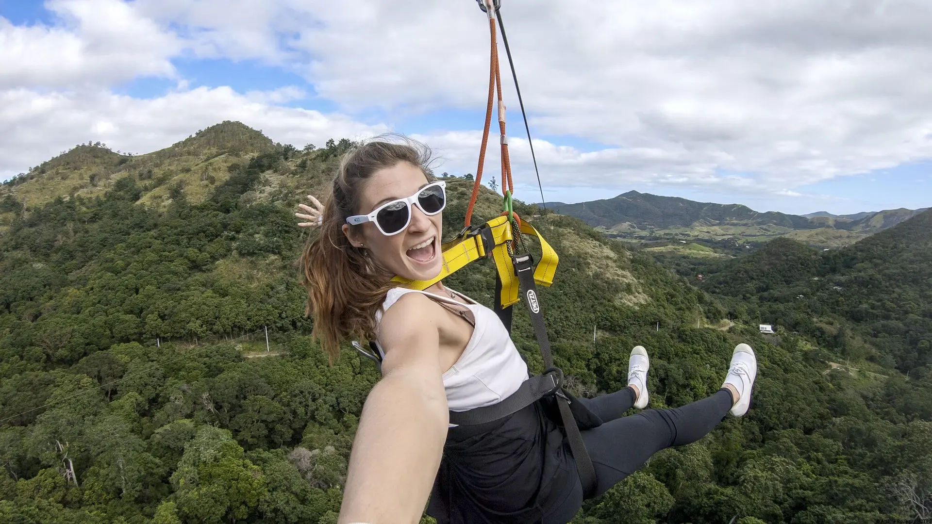 Tyrolienne - La Belle Verte Canopy Tours