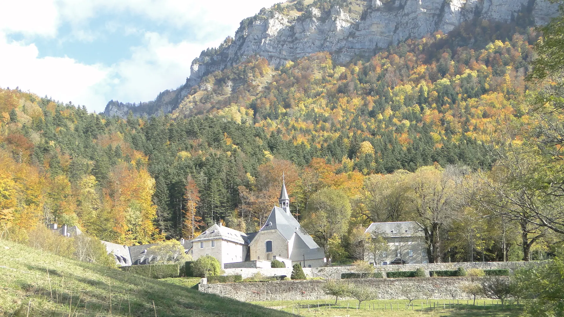 Vue du Monastère de Chalais