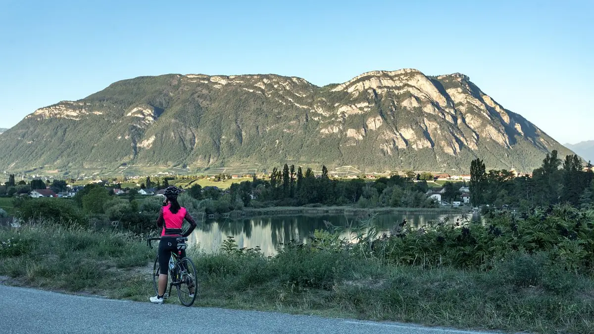 vélo aux pieds des bauges