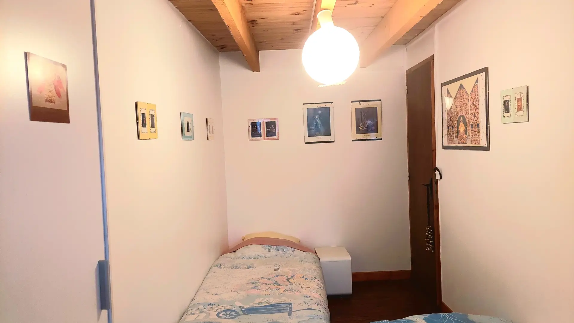 Chambre lits simples