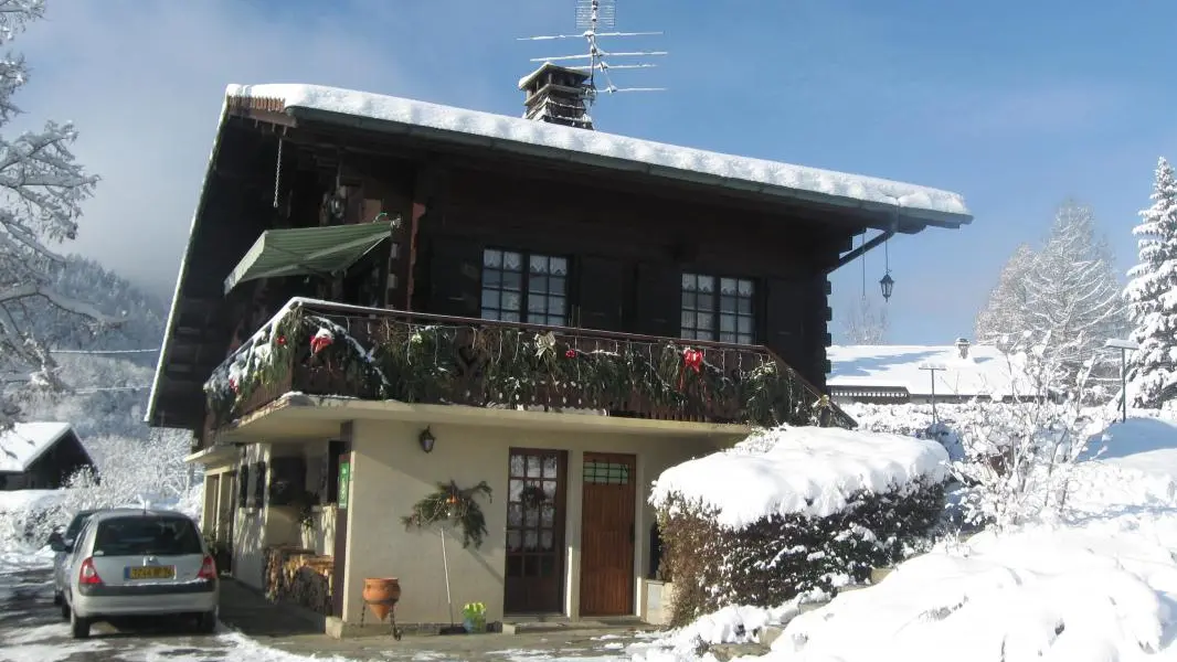 Le chalet en hiver
